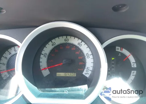 2011 Toyota Tacoma Base V6 from USA, damaged, VIN 3TMLU4EN2BM074369